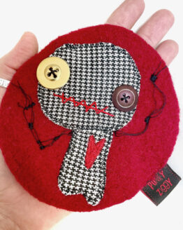 Patch monstre coeur brodé rouge